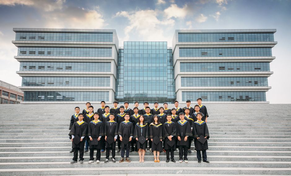 全球留学费用梯队图